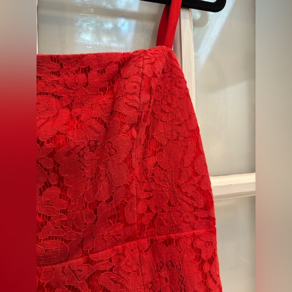 Fame and Partners The Max Midi Dress in Red Lace Sheath Chic Cocktail Size 8 Med - Picture 4 of 16